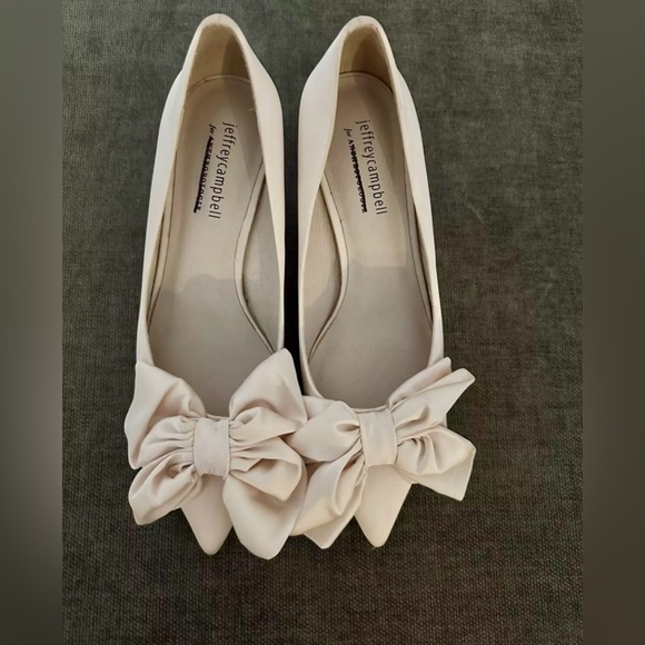 Jeffrey Campbell Polina Ivory Heels Size 7 - Picture 2 of 6